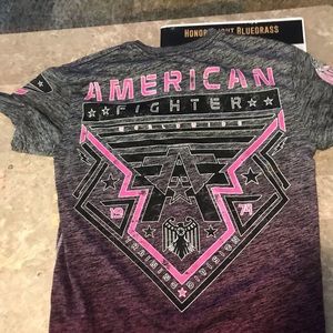 American Fighter Women’s tee medium grey and pink
